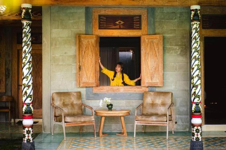 KeJawa Luxury Villa by Sampai Hotel Overview