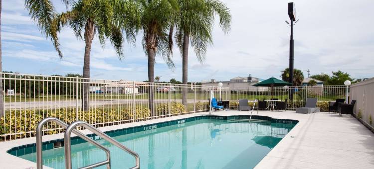 维罗海滩I-95豪生酒店(Howard Johnson by Wyndham Vero Beach/I-95)图片