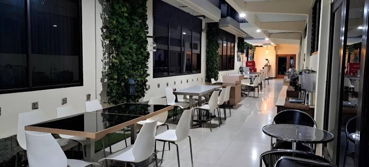 苏加武眉佩尔玛塔希贾乌酒店(Grand Permata Hijau Hotel)图片