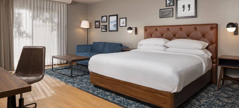 贝克斯菲尔德福朋喜来登酒店(Four Points by Sheraton Bakersfield)图片