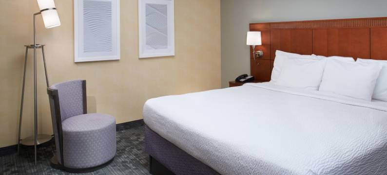 罗克福德万怡酒店(Courtyard Rockford)图片