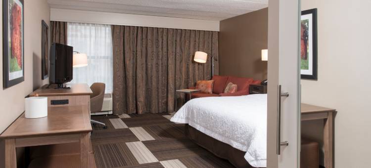 哥伦布/泰勒斯维尔希尔顿欢朋酒店(Hampton Inn Columbus/Taylorsville/Edinburgh)图片