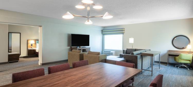 希尔顿欢朋酒店-博卡拉顿鹿野滩(Hampton Inn Boca Raton/Deerfield Beach)图片