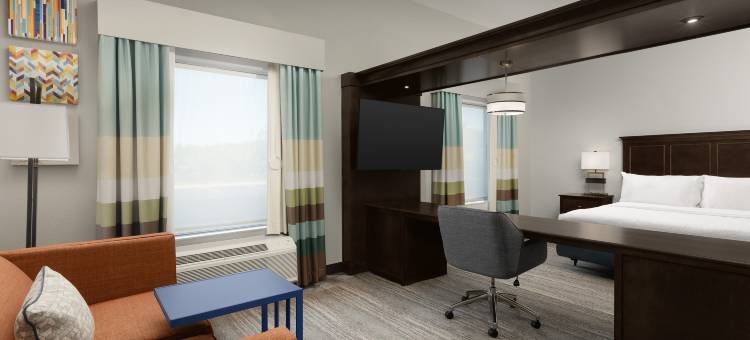 亨茨维尔/研究园区希尔顿欢朋套房酒店(Hampton Inn & Suites Huntsville/Research Park Area)图片