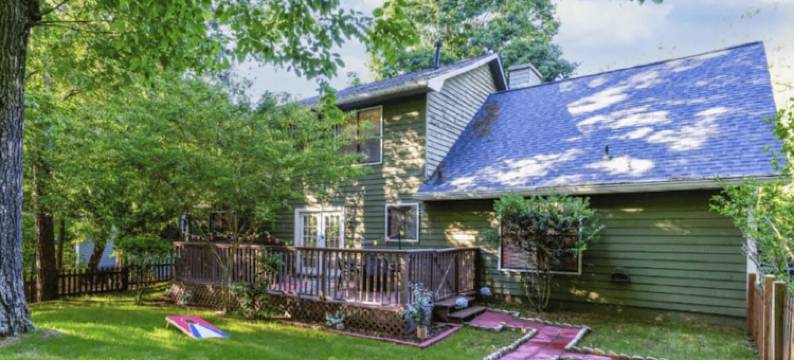 N Atlanta Home - Game Room, Firepit, BBQ, Sleeps 9图片