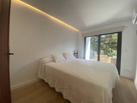 Apartamento-casa de Diseño con Entrada Privada y Pequeña Piscina