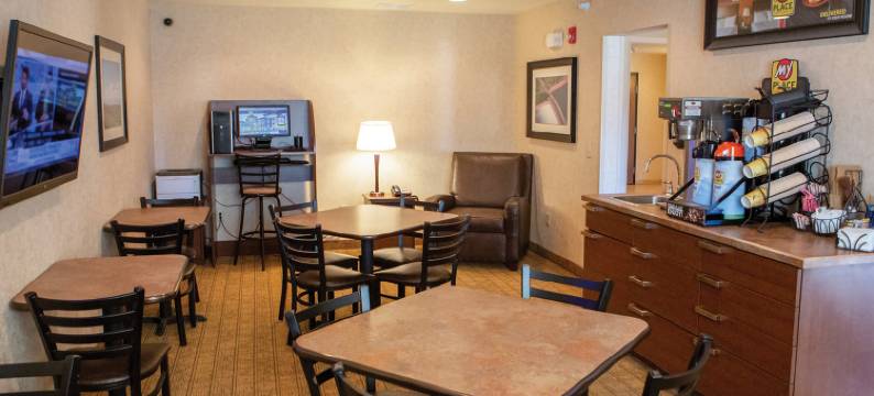 俾斯麦我家酒店(My Place Hotel-Bismarck, ND)图片