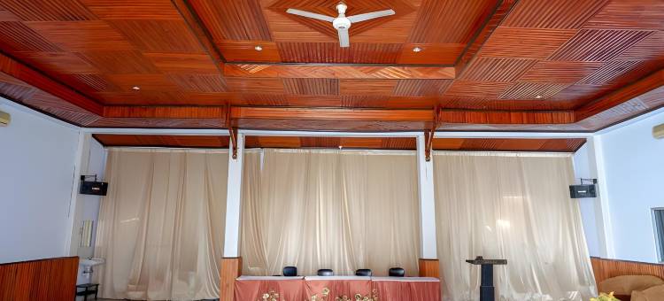 红多兹@帕洛波霍拉斯酒店(RedDoorz @ Hotel Horas Palopo)图片