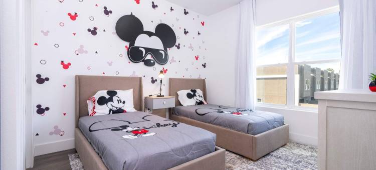 米奇和哈利波特房间的优雅五卧室住宅(Elegant 5BR Home Mickey Harry Potter Rooms)图片