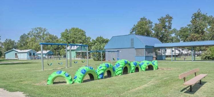 开启旅馆(TURN ON INN)图片