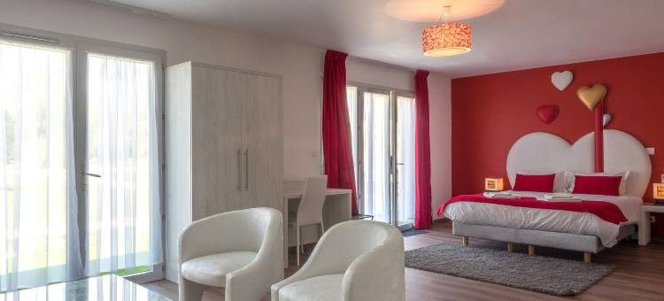 皮耶雷多里斯区酒店(Hôtel Domaine des Pierres Dorées)图片