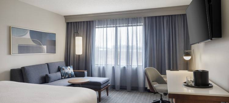 斯普林菲尔德机场万怡酒店(Courtyard Springfield Airport)图片