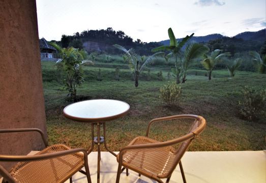 Hideaway Hotel Overview