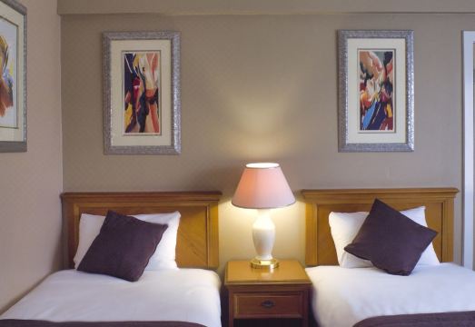 Grand Hotel Gosforth Park Hotel Overview