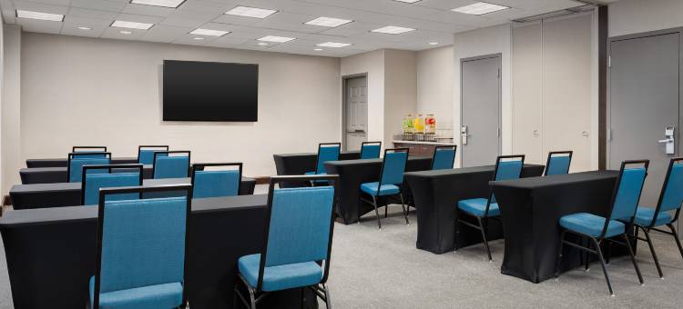 希尔顿欢朋套房酒店-奥马哈市区(Hampton Inn & Suites Omaha-Downtown)图片