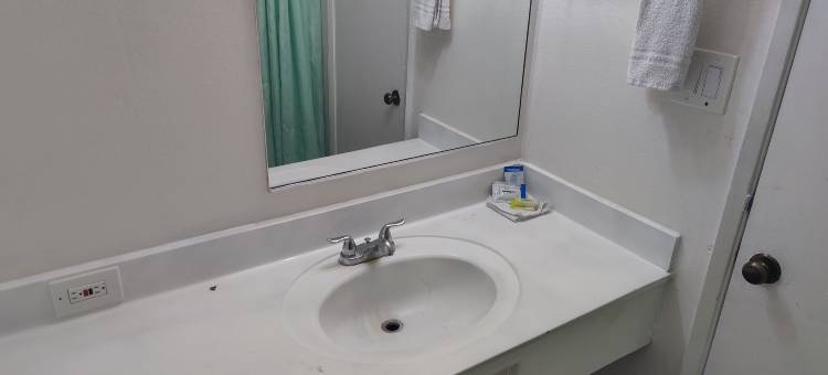 最佳套房酒店(Best Inn & Suites)图片