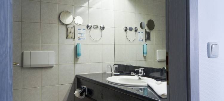 法兰克福罗德高孔雷斯旅行酒店(Trip Inn Kongresshotel Frankfurt-Rodgau)图片