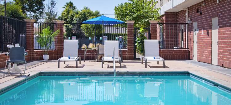 智选假日套房酒店萨克拉门托东北加州博览会(Holiday Inn Express & Suites SACRAMENTO NE CAL EXPO by IHG)图片