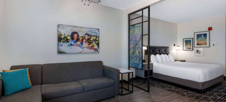 马里科帕科伯斯基拉昆塔温德姆套房酒店(La Quinta Inn & Suites by Wyndham Maricopa - Copper Sky)图片