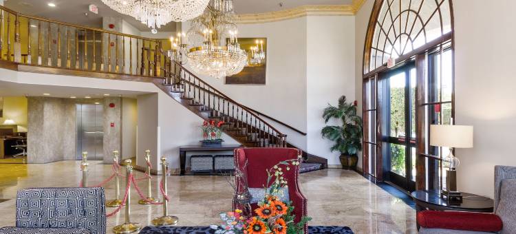 新港梅萨贝斯特韦斯特优质酒店(Best Western Plus Newport Mesa Inn)图片