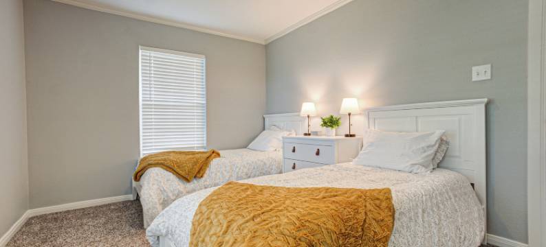 卡萨布兰卡韦科(Casablanca Waco 5 Mins from Baylor and Magnolia with Hot Tub,Firepit, Pet Friendly)图片