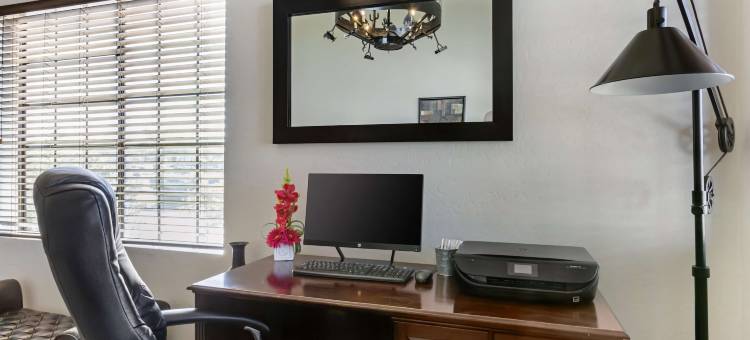 迷信泉贝斯特韦斯特酒店(Best Western Superstition Springs Inn)图片
