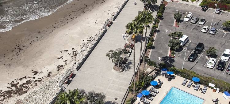 Crowne Plaza 本图拉沙滩(Crowne Plaza Ventura Beach)图片