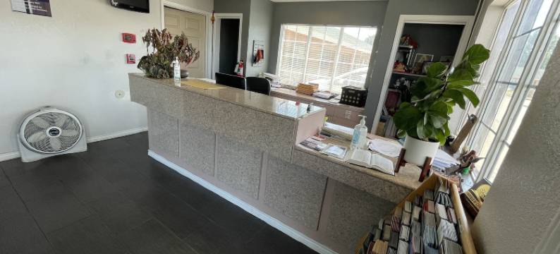 冈贝里尔行政酒店(Gun Barrel Executive Inn)图片