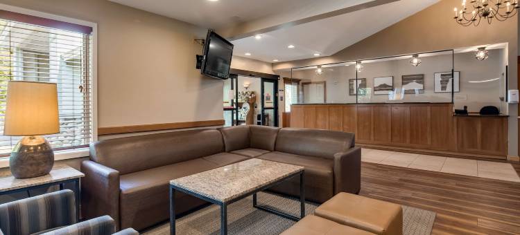 温德贾默贝斯特韦斯特优质酒店及会议中心(Best Western Plus Windjammer Inn  Conference Center)图片