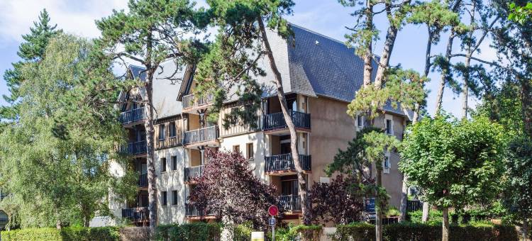 昂布兰皮埃尔假日住宅酒店(Residence Pierre & Vacances les Embruns)图片