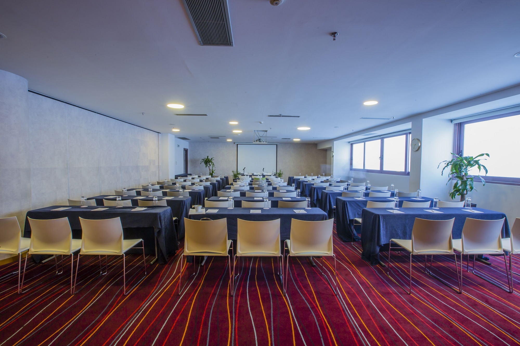 Novus City Hotel Hotel Overview