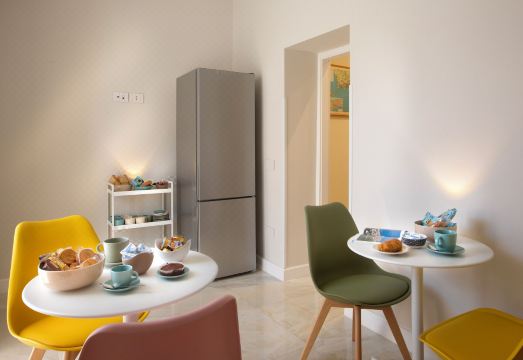 Domus MiloneHotel Overview