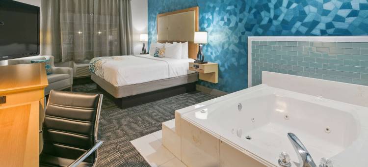 阿塔斯科斯塔贝斯特韦斯特优质套房酒店(Best Western Plus Houston Atascocita Inn  Suites)图片