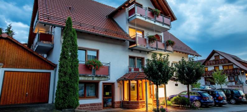 克劳斯坦波拉斯图本酒店(Hotel Klosterbräustuben)图片