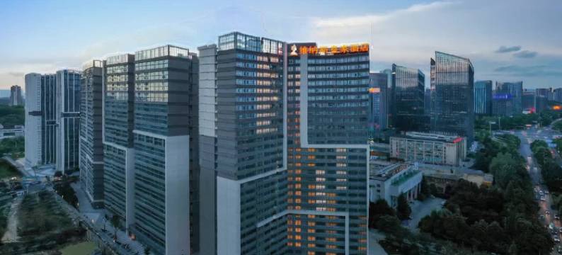 和润怡嘉酒店(贵阳观山湖公园林城西路地铁站店)图片