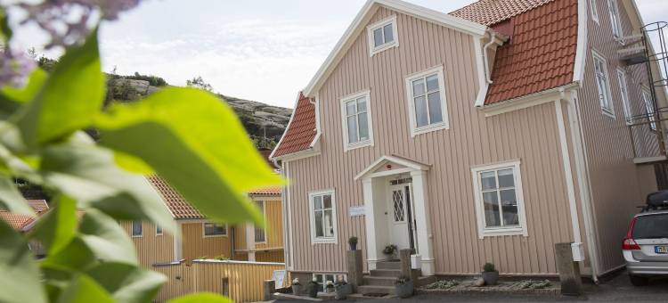 艾瓦罗他弗加贝卡住宿别墅酒店(Villa Evalotta Logi I Fjällbacka)图片