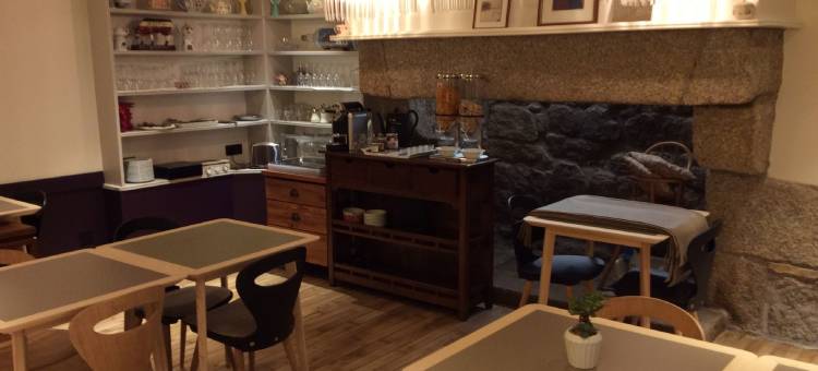 舒米尔罗兹艾文斯涛特尔酒店(Citotel La Chaumiere Roz Aven)图片