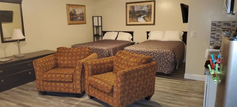 特恩帕克汽车旅馆(Turnpike Motel)图片