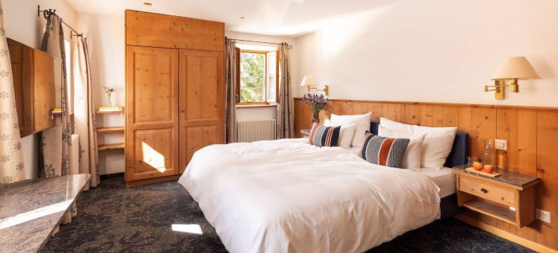 凯萨罗萨兹酒店 - 食物之家(Hotel Chesa Rosatsch - Home of Food)图片