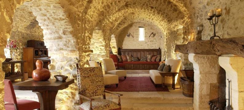 拉维里耶雷酒店(La Verrière)图片