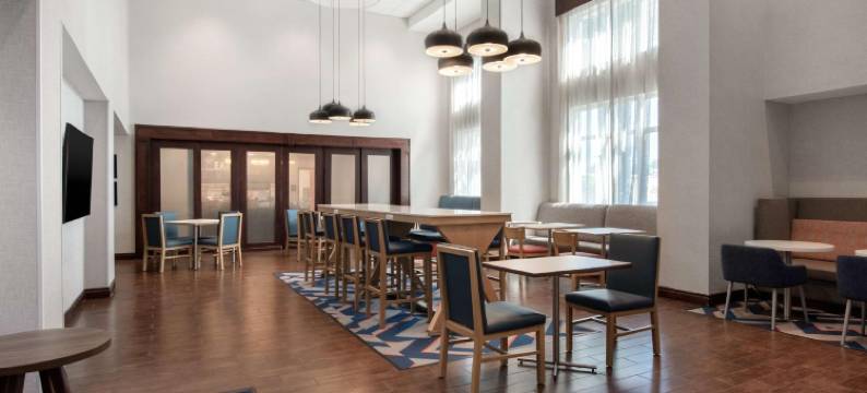 哈姆普顿酒店及套房哈维/新奥尔良西岸(Hampton Inn & Suites Harvey/New Orleans West Bank)图片