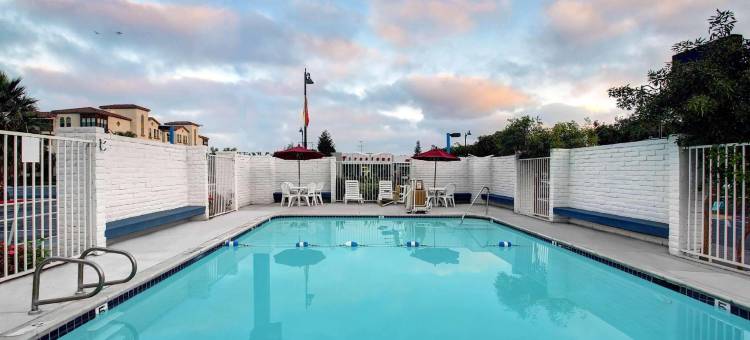 Super 8 by Wyndham Santa Clara(Super 8 by Wyndham Santa Clara)图片