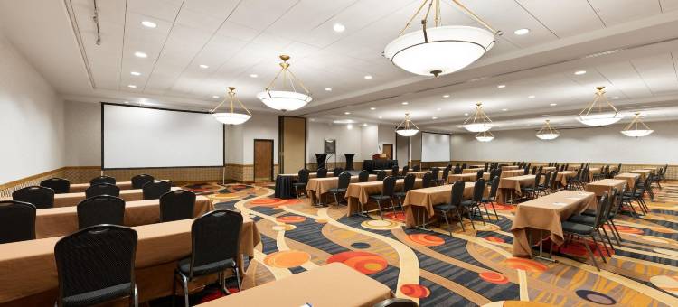 小石城温德姆河滨酒店(Wyndham Riverfront Little Rock)图片