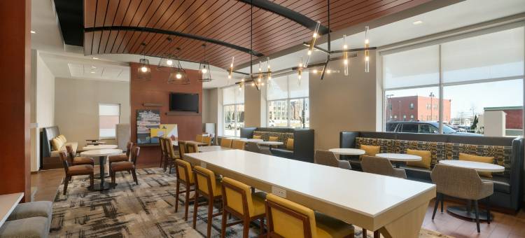 希尔顿欢朋酒店-波特兰市区海滨(Hampton Inn Portland Downtown - Waterfront)图片