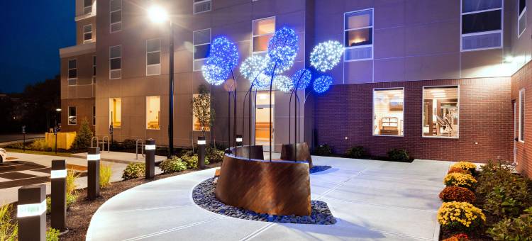 刘易斯顿路易斯顿-奥本欢朋酒店(Hampton Inn Lewiston/Auburn)图片