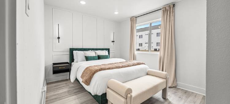 Downtown Luxury Retreat -- Sofa bed + Bart cart + Towel Warmer + Washer/Dryer图片