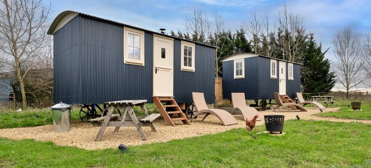Shepherd's Hut near Cotswolds & Sky Dive Fun图片