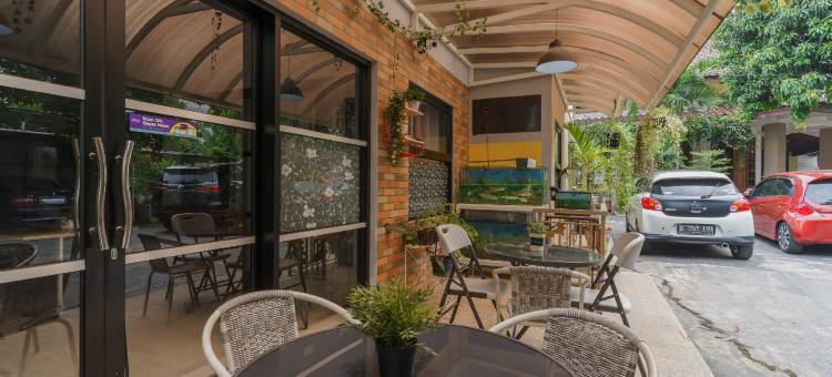 RedDoorz Near RS Mitra Keluarga Depok图片