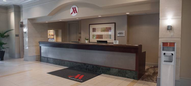 芝加哥迪尔菲尔德万豪酒店(Chicago Marriott Suites Deerfield)图片