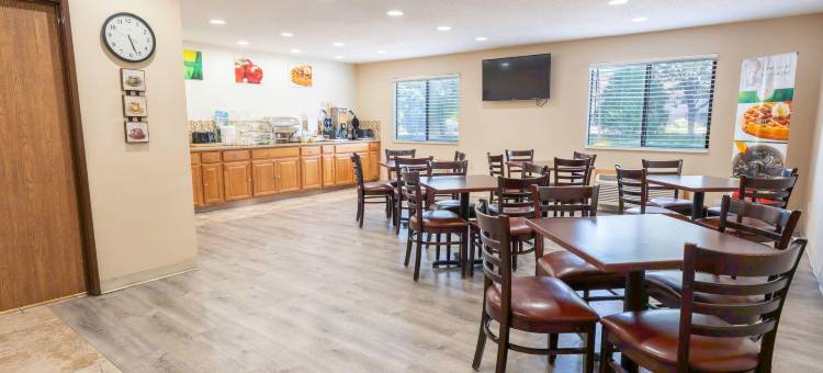 麦迪逊东太阳牧场品质酒店(Quality Inn & Suites Sun Prairie Madison East)图片